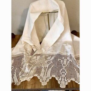 Vintage Linen with Handmade Crochet Lace Trim